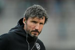 Schock für van Bommel: Flucht vor bewaffnetem Räuber