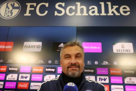 Schalke klarer Außenseiter bei Reis-Debüt Schalke klarer Außenseiter bei Reis-Debüt