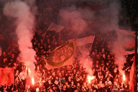 Augsburg muss 26.000 Euro Strafe zahlen Augsburg muss 26.000 Euro Strafe zahlen