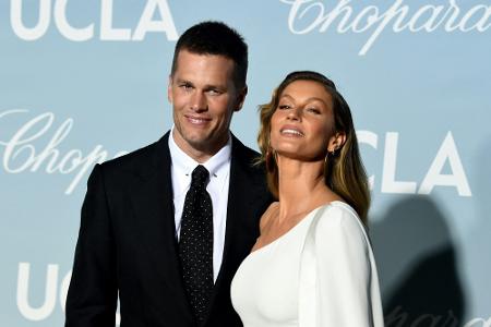 NFL-Superstar Brady und Bündchen lassen sich scheiden NFL-Superstar Brady und Bündchen lassen sich scheiden