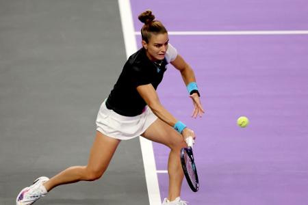 WTA-Finals: Sakkari und Sabalenka starten mit Sieg WTA-Finals: Sakkari und Sabalenka starten mit Sieg