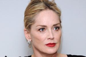 "Holt eine zweite Meinung ein": Tumor bei Sharon Stone diagnostiziert