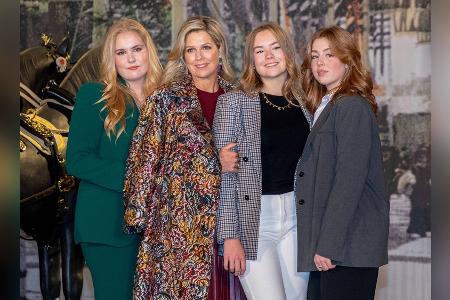 Königin Máxima war der Hingucker beim Herbst-Shooting Königin Máxima war der Hingucker beim Herbst-Shooting