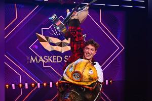 "The Masked Singer": Maulwurf Daniel Donskoy singt sich zum Sieg