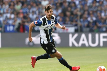 Schlusslicht Bielefeld gewinnt Ostwestfalen-Derby Schlusslicht Bielefeld gewinnt Ostwestfalen-Derby
