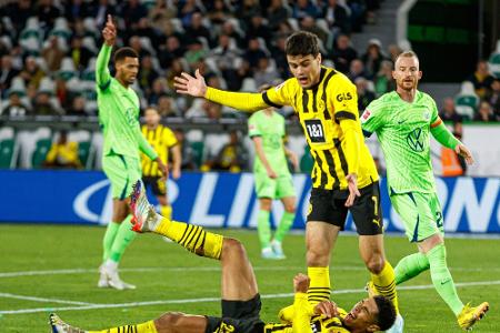 Dortmund verpasst Sprung auf Platz zwei hinter Bayern Dortmund verpasst Sprung auf Platz zwei hinter Bayern
