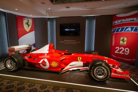Schumacher-Ferrari für fast 15 Millionen Euro versteigert Schumacher-Ferrari für fast 15 Millionen Euro versteigert