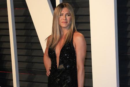 Auch Ex Justin Theroux reagiert auf Jennifer Anistons Cover Auch Ex Justin Theroux reagiert auf Jennifer Anistons Cover