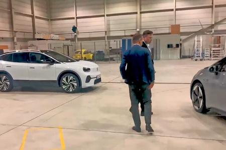 Elon Musk bei Herbert Diess VW ID.3