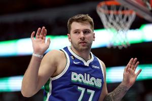Doncic in Galaform führt Mavericks zum Sieg