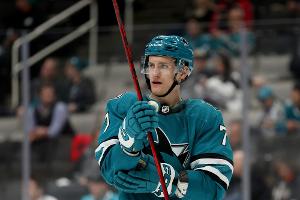 NHL: Sturm trifft bei Sharks-Sieg