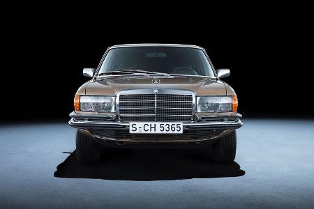 Mercedes Grill-Evolution