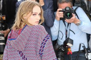 Lily-Rose Depp erklärt ihr Schweigen im Fall "Depp vs. Heard"
