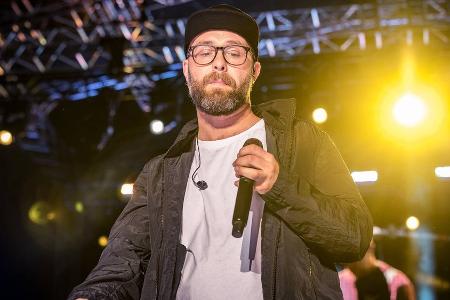 Mark Forster verschiebt gesamte Tour um ein Jahr Mark Forster verschiebt gesamte Tour um ein Jahr