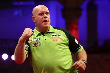 Trotz Neundarter von Rock: Van Gerwen im Viertelfinale