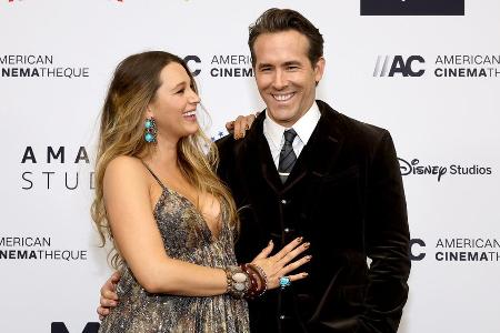 Schwangere Blake Lively richtet bewegende Worte an Ryan Reynolds Schwangere Blake Lively richtet bewegende Worte an Ryan Reynolds