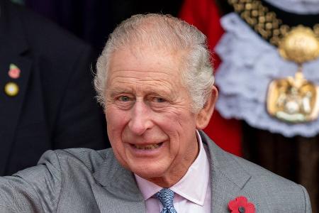 König Charles III. verbannt Stopfleber aus den Palästen König Charles III. verbannt Stopfleber aus den Palästen