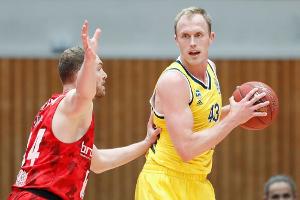 Sikma mit Triple-Double - Alba weiter makellos
