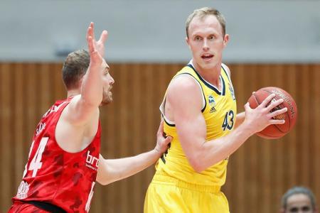 Sikma mit Triple-Double - Alba weiter makellos