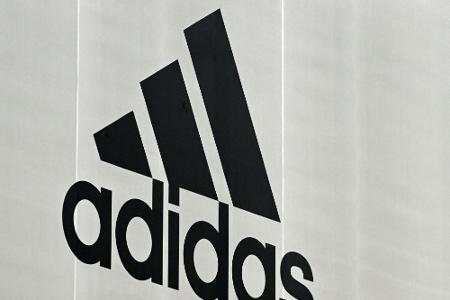 Rewe beendet Zusammenarbeit mit DFB, adidas mahnt Rewe beendet Zusammenarbeit mit DFB, adidas mahnt