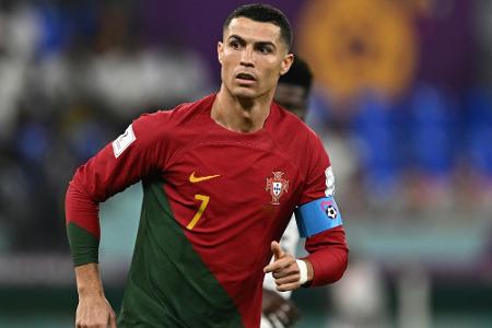 Ronaldo trifft als Erster bei fünf Weltmeisterschaften Ronaldo trifft als Erster bei fünf Weltmeisterschaften