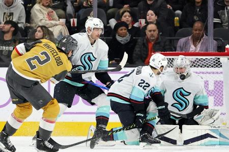 NHL: Stützle legt mit Traumpass Siegtor auf NHL: Stützle legt mit Traumpass Siegtor auf