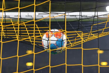 Einschränkung von Kopfbällen im schottischen Fußball geplant Einschränkung von Kopfbällen im schottischen Fußball geplant