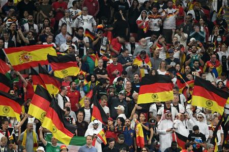 Hoffnung auf Achtelfinale: Stimmungsumschwung bei DFB-Fans Hoffnung auf Achtelfinale: Stimmungsumschwung bei DFB-Fans