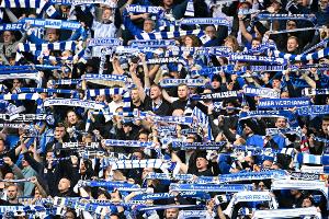 Hertha-Talent Aksakal unterschreibt Profivertrag