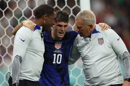 Christian Pulisic: Jubel-Pose aus dem Krankenhaus Christian Pulisic: Jubel-Pose aus dem Krankenhaus