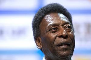 Pele ins Krankenhaus eingeliefert: Tochter gibt Entwarnung