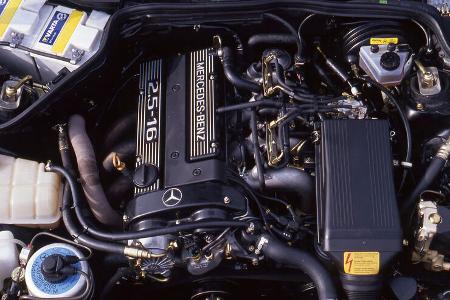 75 Jahre 4.3.21 BMW Mercedes