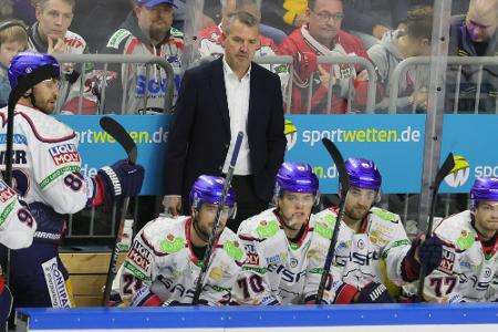 DEL: Berlin verliert im Abstiegskampf - München marschiert DEL: Berlin verliert im Abstiegskampf - München marschiert