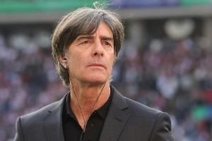 Ex-Bundestrainer Löw verfolgt Fußball-WM zuhause in Freiburg