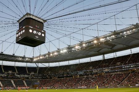 Nach neun Spieltagen: Frauen-Bundesliga knackt Fan-Rekord Nach neun Spieltagen: Frauen-Bundesliga knackt Fan-Rekord
