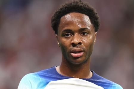 Raheem Sterling: Nach Einbruch wieder im Kader gegen Frankreich Raheem Sterling: Nach Einbruch wieder im Kader gegen Frankreich