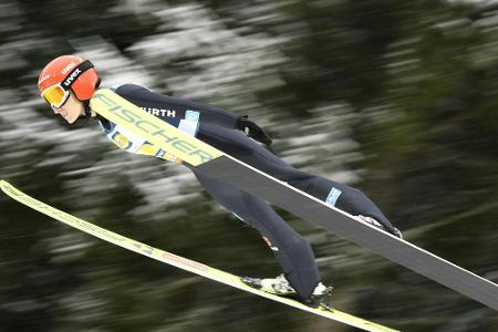 Skispringen: Deutsches Mixed-Team fliegt auf Platz drei Skispringen: Deutsches Mixed-Team fliegt auf Platz drei