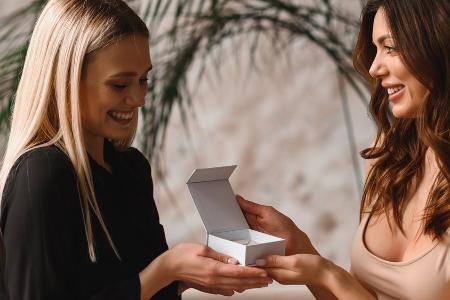 Fünf Geschenkideen für Mode-Fans