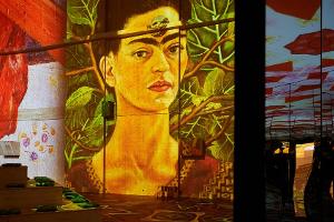 "Viva Frida Kahlo" in München: In die Welt der Künstlerin eintauchen