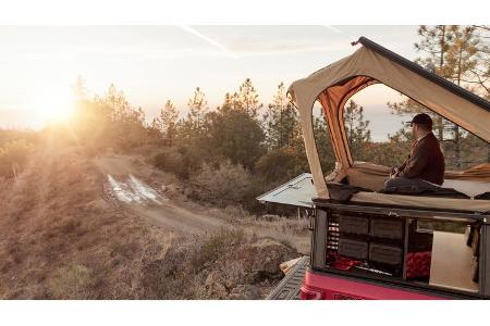 Lone Peak Camper (2023), Dachzelt, Sonnenuntergang