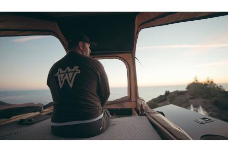 Lone Peak Camper (2023), Dachzelt, Schlafen, Vanlife, Bett, Fenster