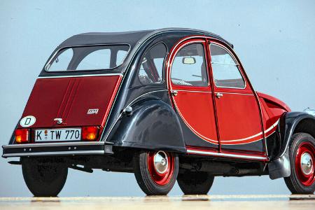 75 Jahre ams 21.1. Ente 2CV