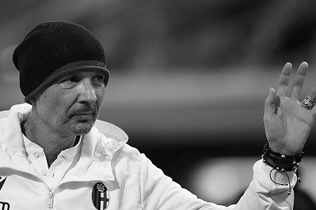 Fußball-Trainer Siniša Mihajlović im Alter von 53 Jahren gestorben Fußball-Trainer Siniša Mihajlović im Alter von 53 Jahren gestorben