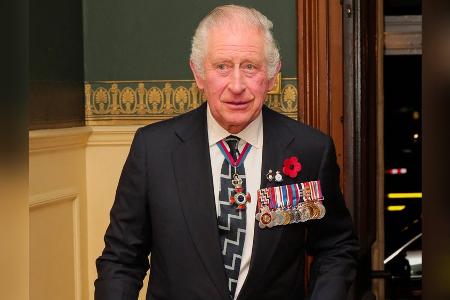 König Charles verkündet König Charles verkündet
