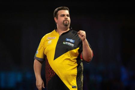 Darts: Großzügige Geste von Clemens nach kuriosem Angebot Darts: Großzügige Geste von Clemens nach kuriosem Angebot