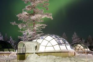 Kakslauttanen: Das coole "Iglu-Dorf"