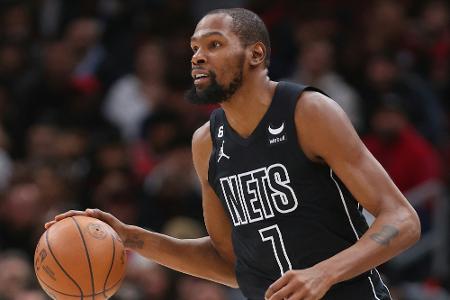 NBA: Nets siegen erneut - Durant fällt länger aus NBA: Nets siegen erneut - Durant fällt länger aus