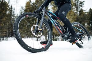 E-Autos & E-Bikes: So steigern Sie die Reichweite im Winter