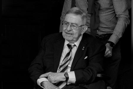 Griechenlands letzter König Konstantin II. mit 82 Jahren gestorben Griechenlands letzter König Konstantin II. mit 82 Jahren gestorben