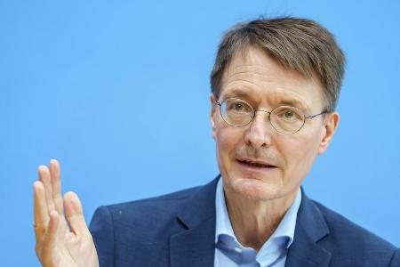Karl Lauterbach will im Sommer wieder Urlaub machen Karl Lauterbach will im Sommer wieder Urlaub machen